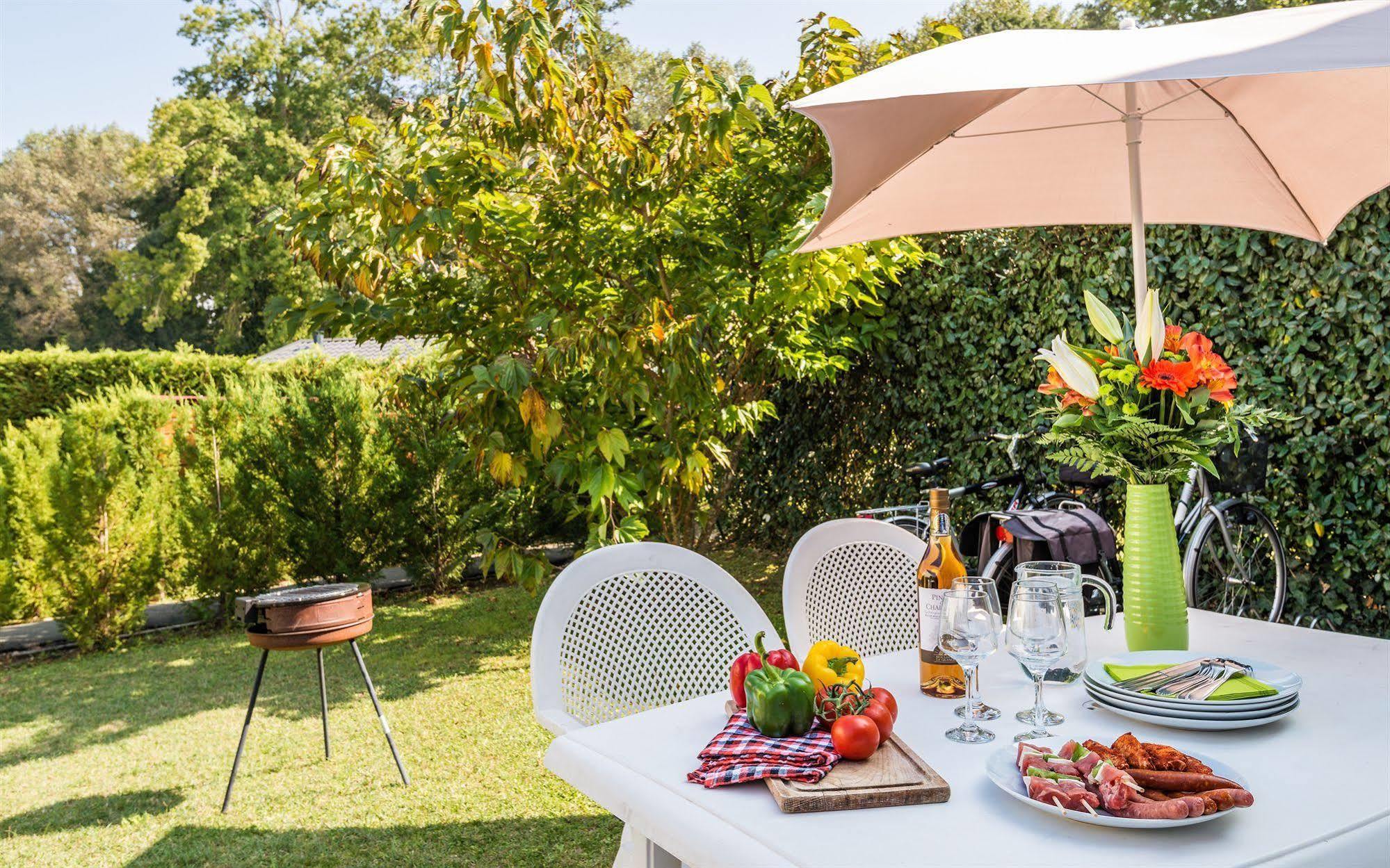 Lagrange Classic Le Clos Des Chenes Hotell Les Mathes Eksteriør bilde